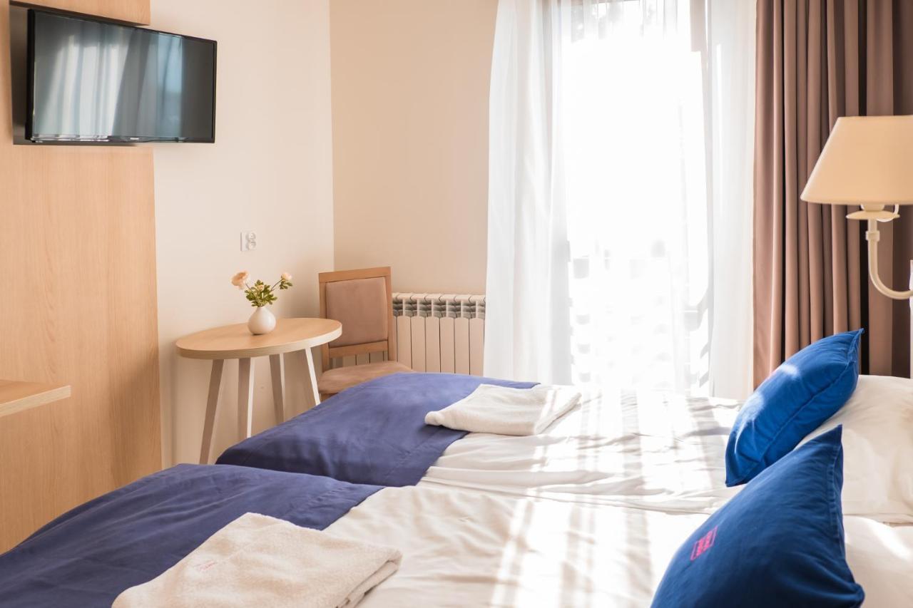 Aparthotel Cicha Zdrój Solec-Zdrój Exterior foto